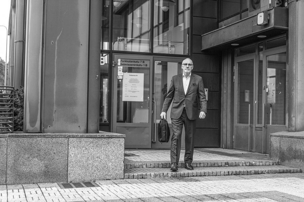 lakimies helsinki